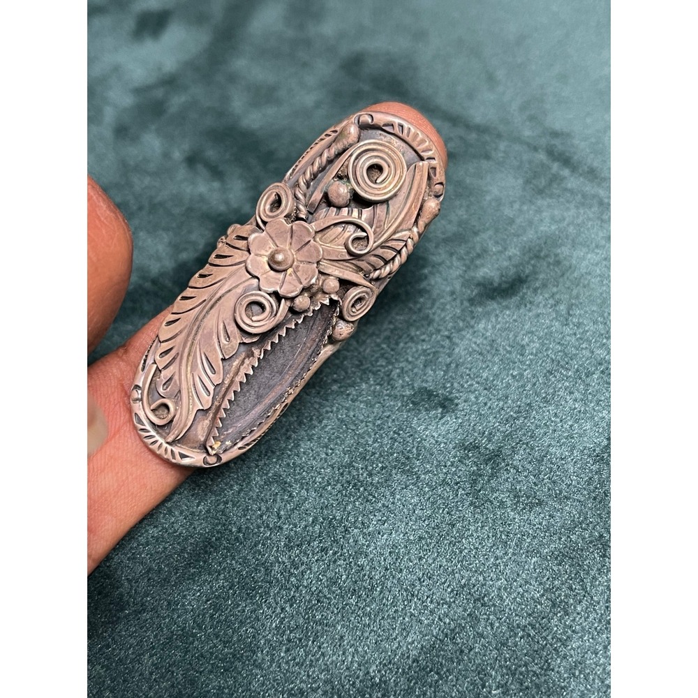 Vintage Style Silver Tone Floral Shield Statement Ring Size 8 Boho Filigree